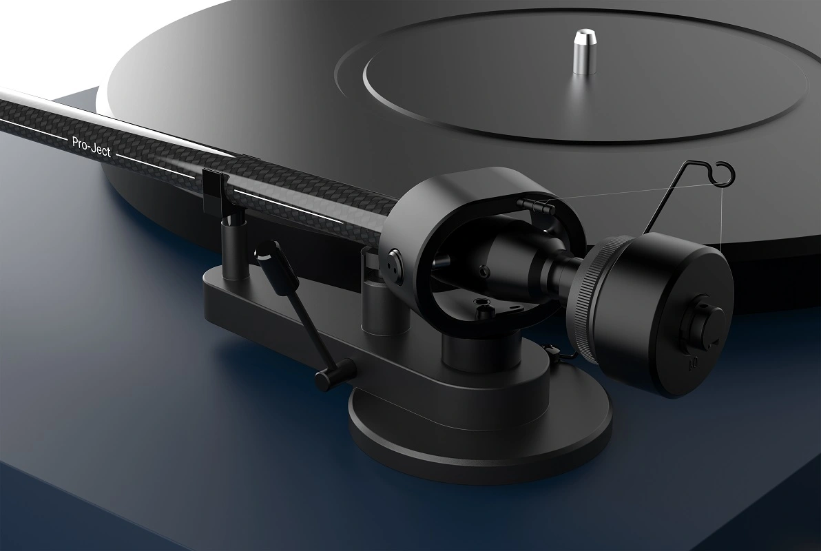 Виниловый проигрыватель Pro-Ject Debut Carbon EVO Матовый черный