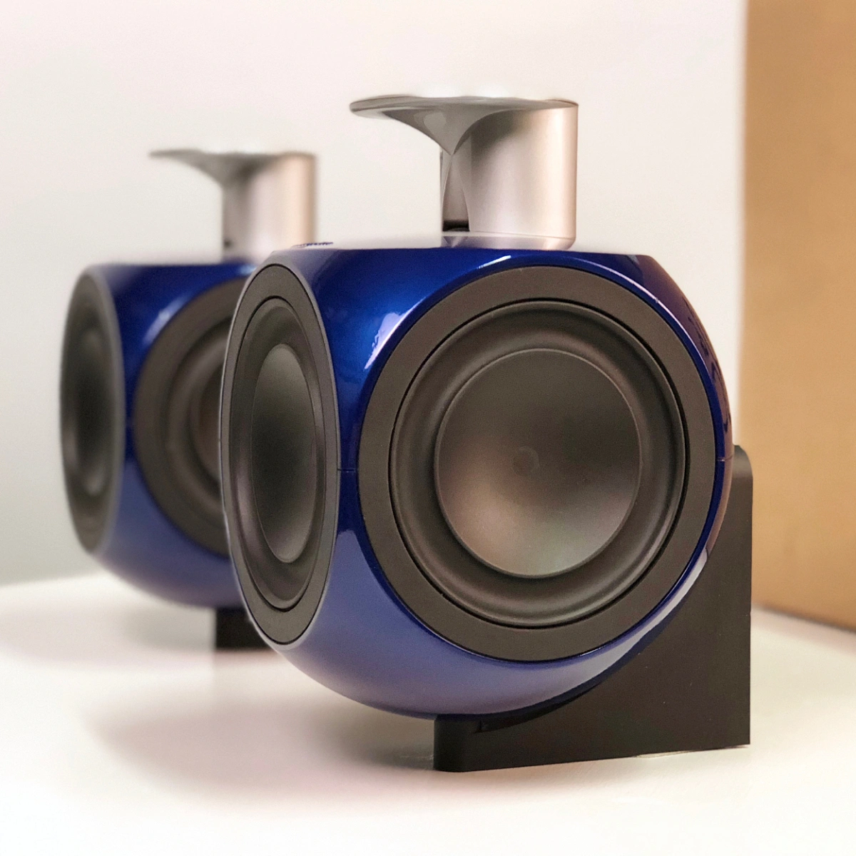 Bang & Olufsen BeoLab 3 blue